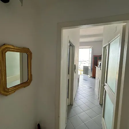 Yacht House Apartment